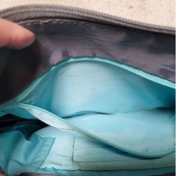 Travelon Grey Anti-Theft Classic Crossbody Bucket Bag - Picture 9 of 10